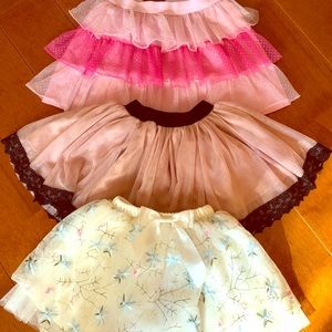 Lot of 3 adorable tutu skirts.